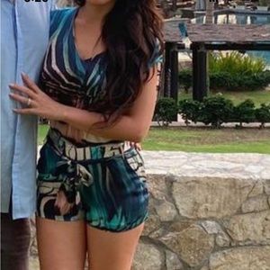 Marciano by guess 100% Silk Luxury Romper Marciano size XS